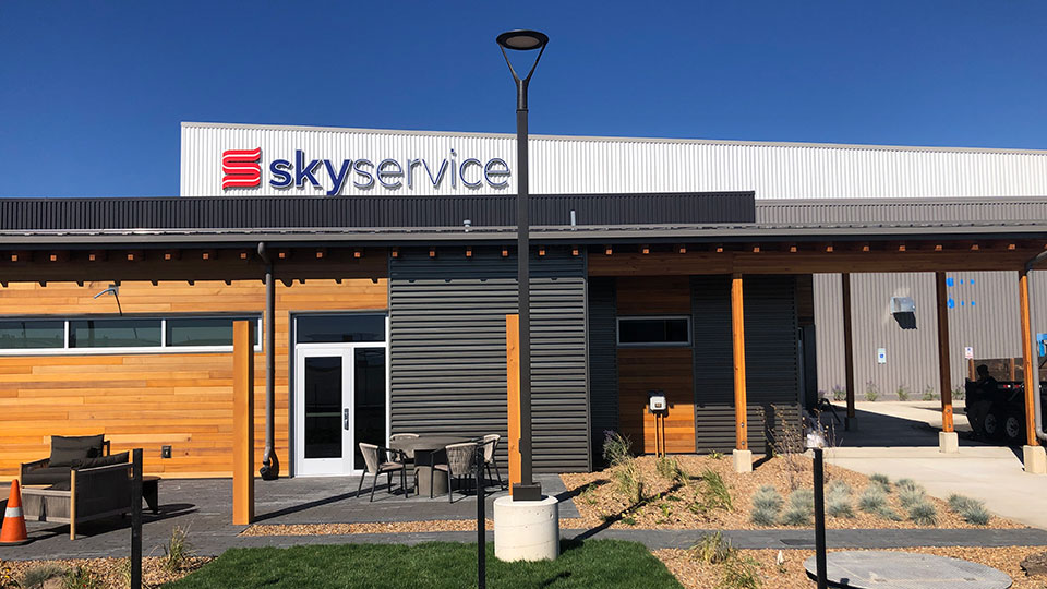 Skyservice Business Aviation has expanded its Fixed Base Operation in Oregon with the completion of a business jet center at Redmond Municipal Airport-Roberts Field