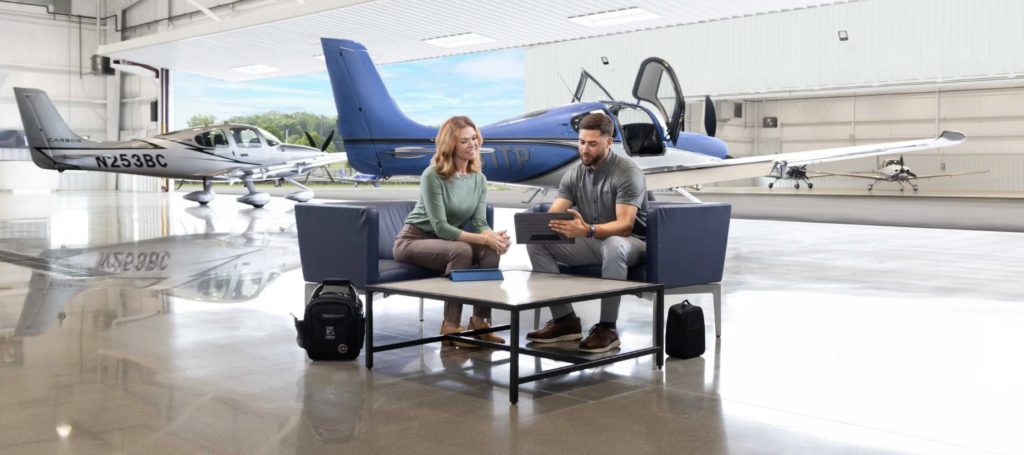 Cirrus Aircraft has announced its new Private Pilot Program designed to teach anyone to learn how to fly an SR Series Cirrus aircraft