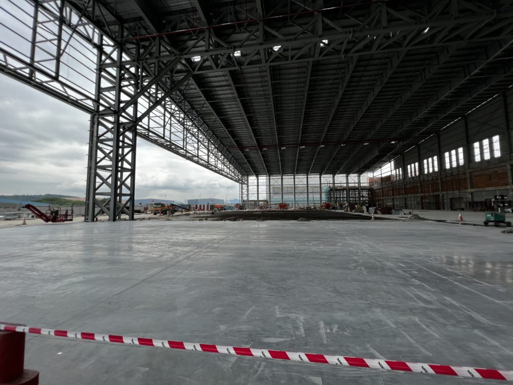 ExecuJet MRO Services Malaysia has completed the steel structure and roof of its new purpose-built MRO facility at Subang Airport