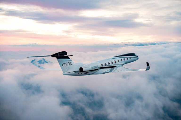 Gulfstream Aerospace has announced the commencement of customer deliveries for the all-new Gulfstream G700