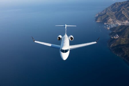 Bombardier celebrates milestone Challenger 3500 aircraft delivery