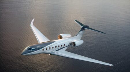The G800 features 8,200 nautical mile range capability and cabin altitude of 2,840 feet when flying at 41,000 feet altitude