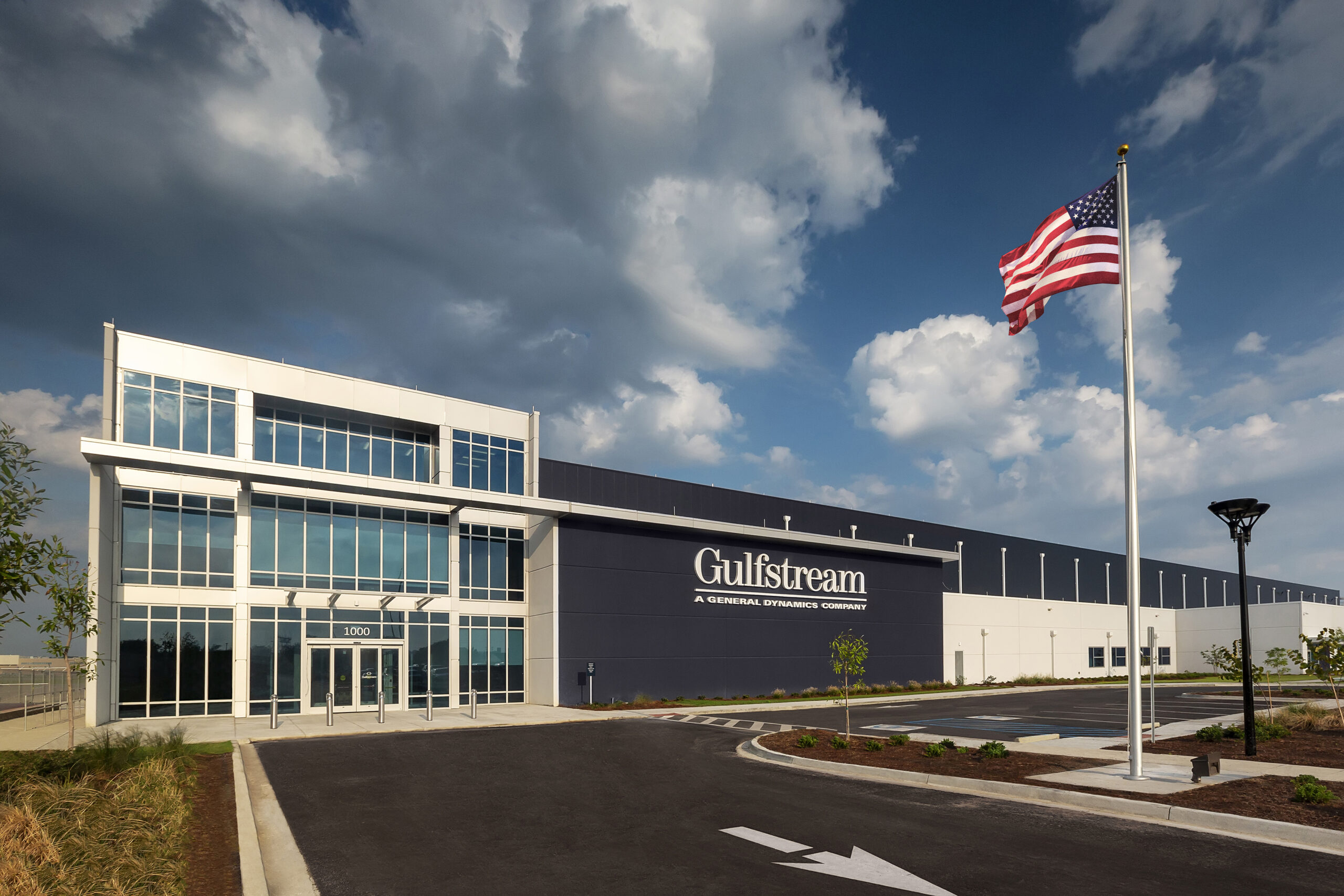 Psdc Gulfstream Gulfstream meets safety management system requirements early | Business ...