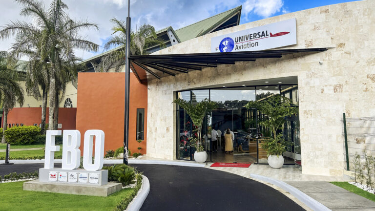 Universal Aviation and AERODOM have opened an FBO terminal at Presidente Juan Bosch International Airport in Samaná, Dominican Republic