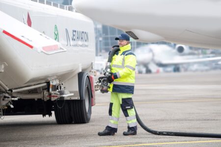 Jet Aviation Zurich offers SAF for fifth consecutive WEF Jet Aviation will provide physical sustainable aviation fuel uplift at Zurich Airport during the World Economic Forum 2026