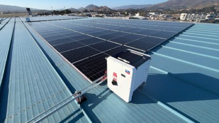 ACI Jet has completed and activated a 900-panel solar array at its San Luis Obispo location