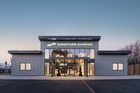 Modulek delivers modular private aviation terminal for Signature Aviation at Glasgow Modular construction specialist Modulek has completed the design and delivery of a new private aviation terminal for Signature Aviation at Glasgow Airport