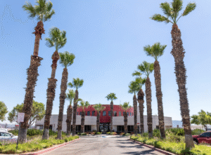Hollywood Burbank Jet Center, the family-owned FBO at Hollywood Burbank Airport (KBUR), has joined the Paragon Network of independent FBOs