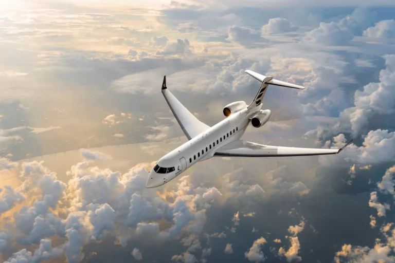 Bombardier Global 8000 approved for London City Airport operations The Bombardier Global 8000 has received UK Civil Aviation Authority approval to operate at London City Airport